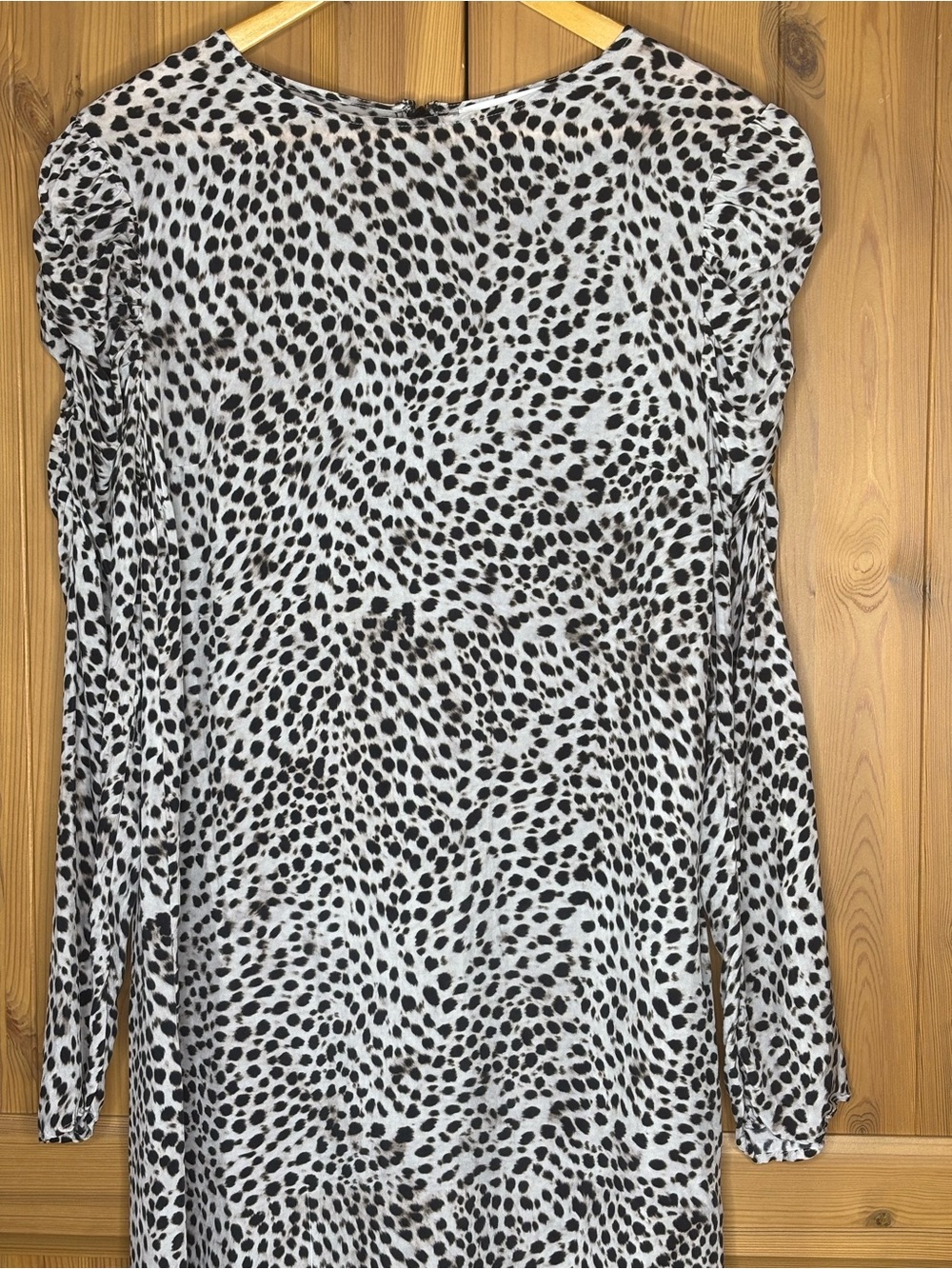 Anine Bing Kingston Long Sleeve Leopard-Print Mini Dress in Size Large - Picture 12 of 12